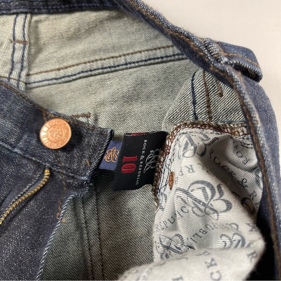 ROCK & REPUBLIC Kasandra Dark Wash Mid-Rise Bootcut Jean Size 10 - Picture 8 of 16